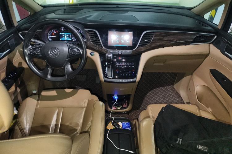 Used Buick GL8 2017 ES 28T Flagship Model China V Standard