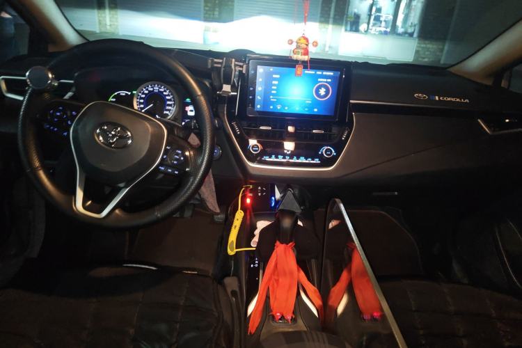 Used Toyota Corolla 2022 Dual-Motor 1.8L E-CVT Pioneer Edition
