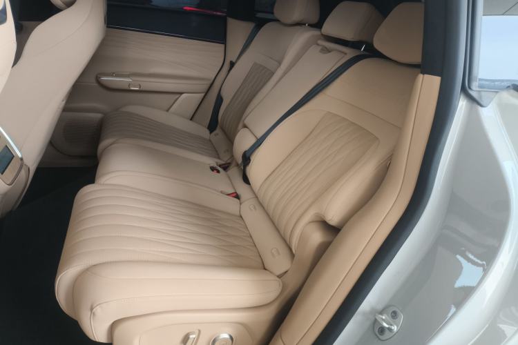 Used EXEED Star Era ET 2024 Extended-Range 240 Ultra All-Wheel Drive