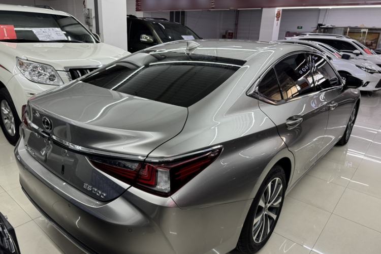 Used Lexus ES 2018 200 Excellence Edition China V Standard