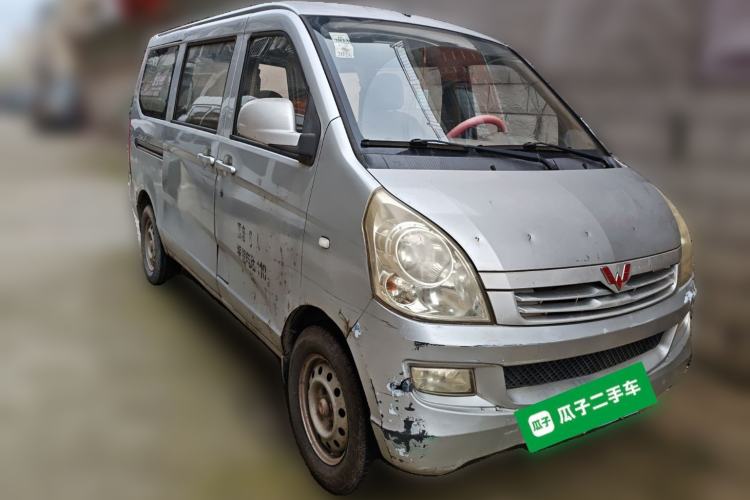 Used Wuling Rongguang 2014 1.2L S Base Model Front Right 45 Deg