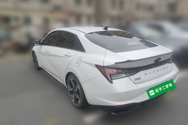 Used Hyundai Elantra 2022 1.5L CVT LUX Prestige Edition
