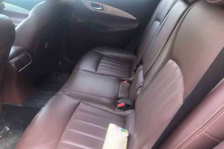 Used Infiniti QX50 2015 2.5L Luxury Edition Left Rear Seat
