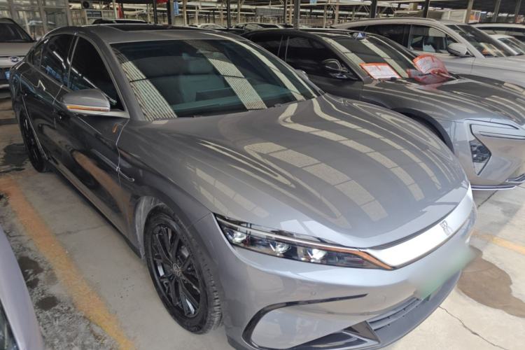 Used BYD Han 2025 DM-i 125KM Elite Model Front Right 45 Deg