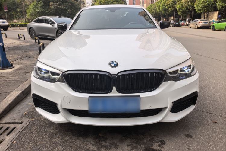 Used BMW 5 Series 2019 Facelifted 530Li Leading Edition M Sport Package

