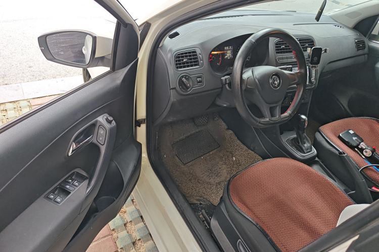 Used Volkswagen Polo 2016 1.4L Automatic Trendy Model
