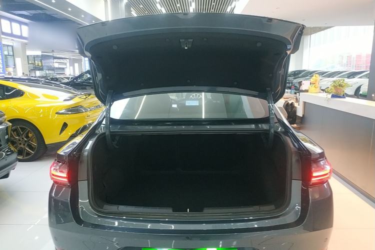 Used Geely Auto Preface L 2024 Zhiqing 1.5TD Galaxy Edition