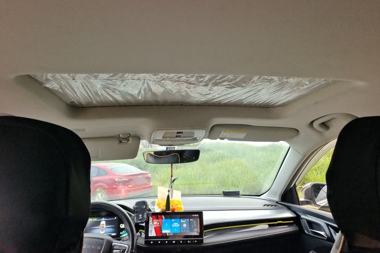 Used Roewe i5 2021 1.5L CVT Platinum Edition