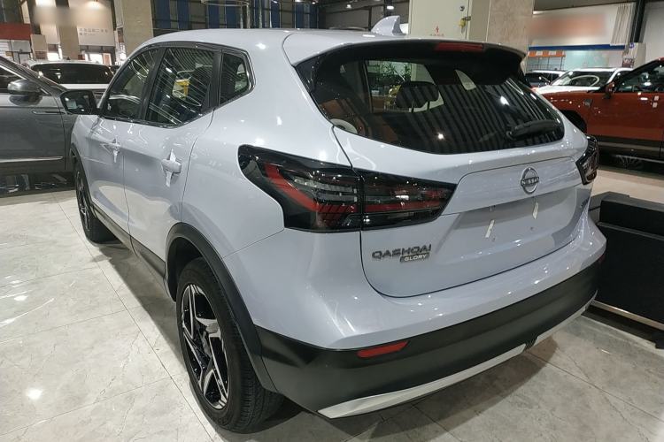 Used Nissan Qashqai 2025 Honor 2.0L CVT XV+ Leading Edition Exterior 2