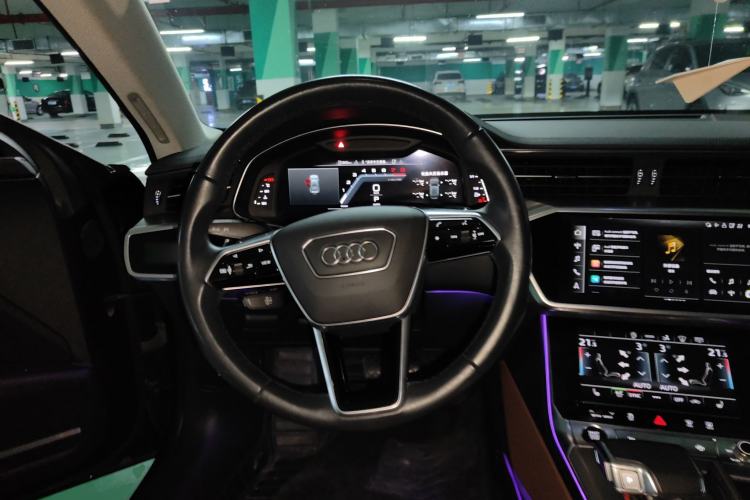 Used Audi A7 2022 45 TFSI Prestige Edition Steering Wheel