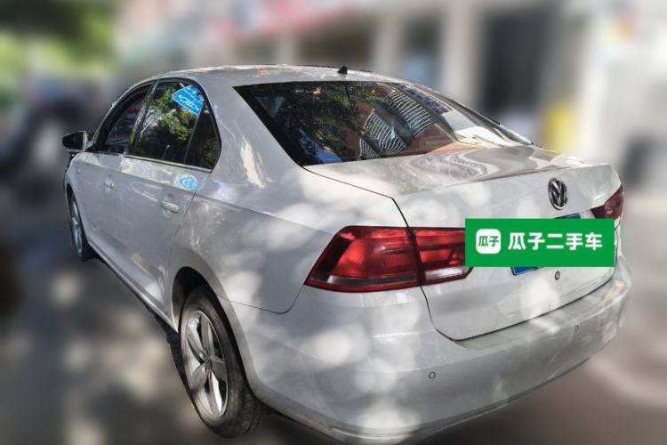 Used Volkswagen Santana 2015 1.6L Automatic Comfort Edition
