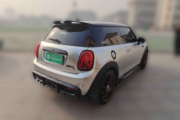 Used MINI MINI 2018 2.0T COOPER S Artist
