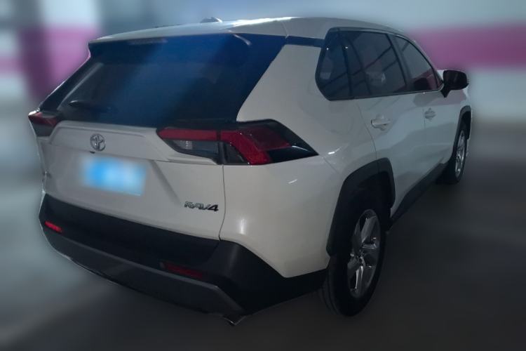 Used Toyota RAV4 2020 2.0L CVT Two-Wheel Drive Fashion Edition
