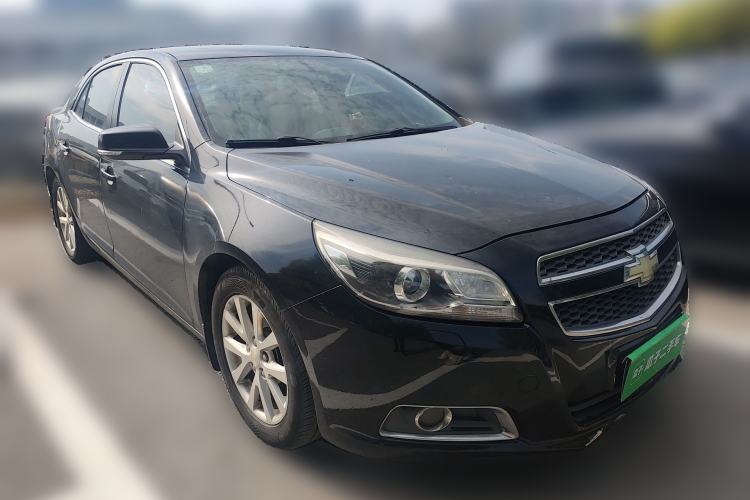 Used Chevrolet Malibu 2014 2.0L Automatic Luxury Edition Front Right 45 Deg