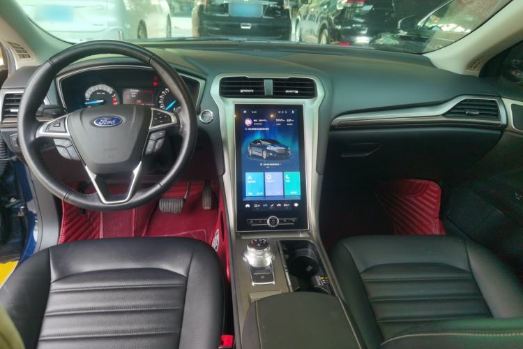 Used Ford Mondeo 2020 EcoBoost 180 Stylish Model Center Console