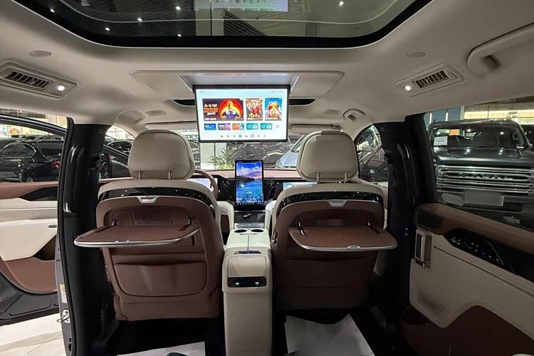 Used BYD Xia 2025 DM-i 1.5T 180km Excellence Model
