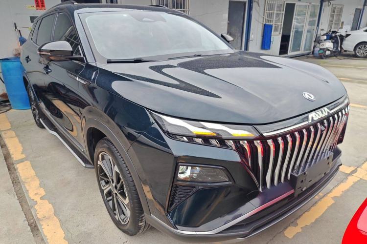 Used Dongfeng Aeolus Huge 2022 Mach Dual-Motor 1.5T MHD Dare-to-Dream Edition