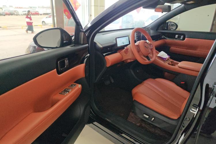 Used Wuling Xingguang S 2025 Model, 130km Flagship Edition