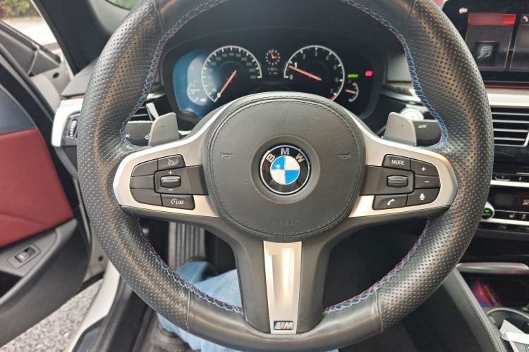 Used BMW 5 Series 2019 530Li Leading Model M Sport Package