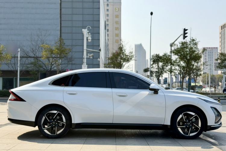 Used Wuling Xingguang 2024 Co-Creation Edition 510 Advanced Model