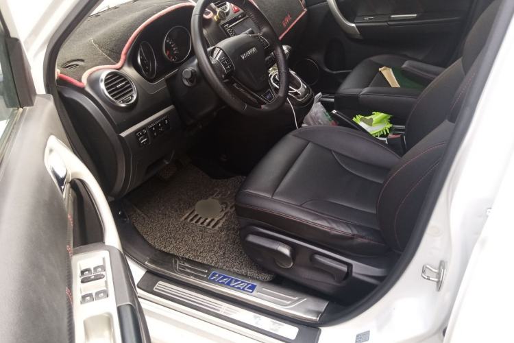 Used Haval H6 2016 Upgraded Model 1.5T Automatic Two-Wheel Drive Elite Version
