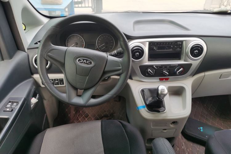 Used JAC Refine M3 2023 PLUS 1.8L 9-Seater Comfort Edition Steering Wheel