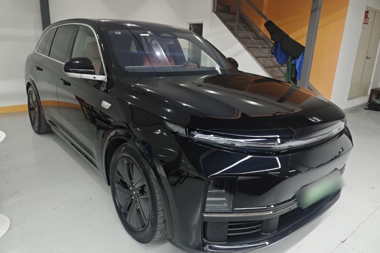 Used Li Auto L7 2023 Pro Model Exterior 1