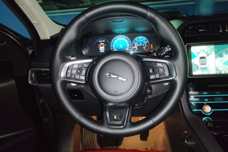 Used Jaguar F-PACE 2018 3.0 SC Four-Wheel Drive R-Sport Sport Edition
