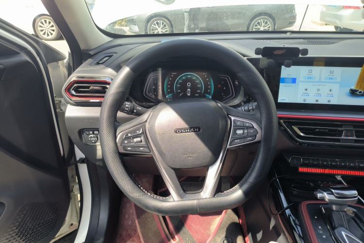 Used CHANGAN OSHAN X5 2021 1.5T DCT Flagship Edition Steering Wheel