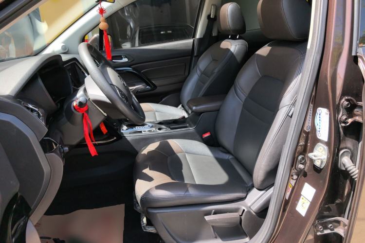 Used GAC Trumpchi GS4 2017 235T Automatic Two-Wheel Drive Elite Edition Left Front Seat