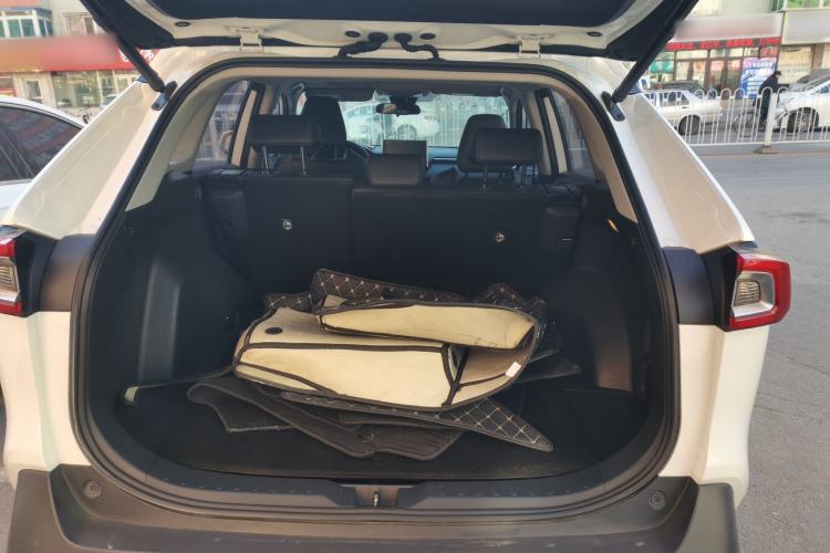 Used Toyota Wildlander 2020 2.0L CVT 4x4 Luxury Edition