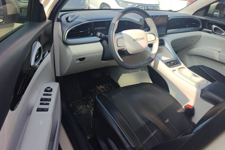 Used Geely Galaxy Geome 2025 310km Youth Edition Left Front Seat