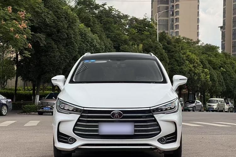 Used BYD Song MAX 2017 1.5T Automatic Smart Connect Elite 7-Seater