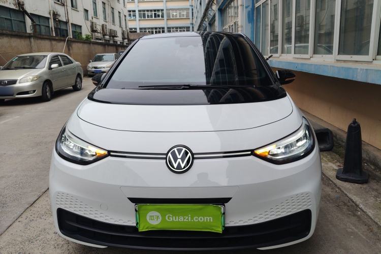 Used Volkswagen ID.3 2024 Outstanding Edition
