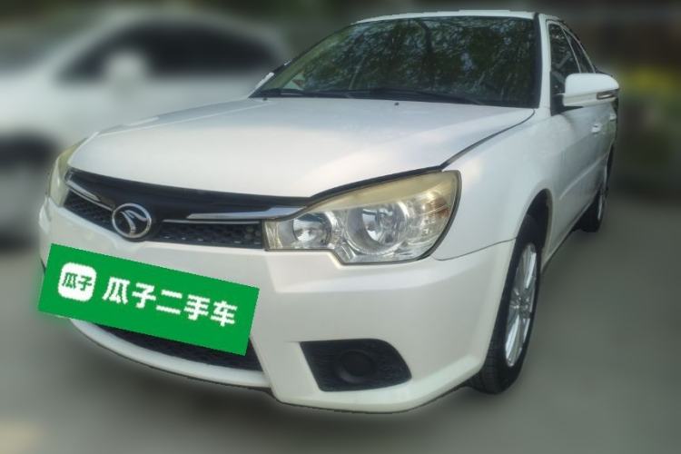 Used Soueast V3 Lingyue 2014 1.5L Manual Happiness Edition