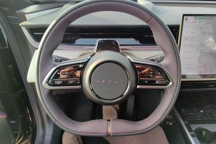 Used Mazda EZ-60 2025 Model Pure Electric 600 Max

