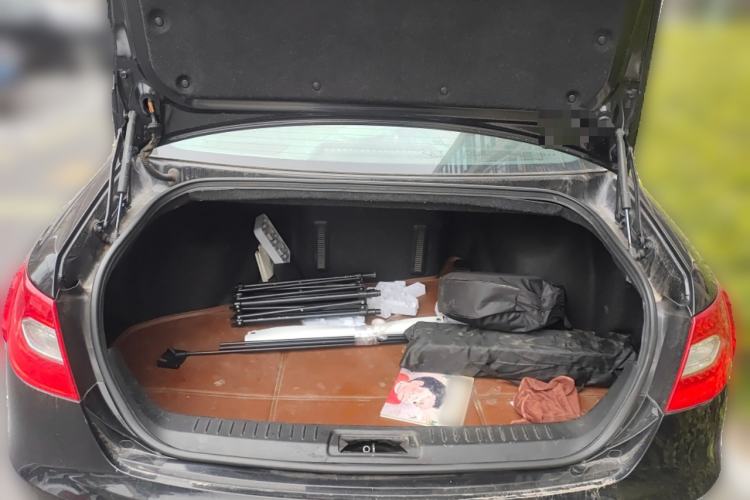 Used Hongqi H7 2015 2.0T Luxury Model