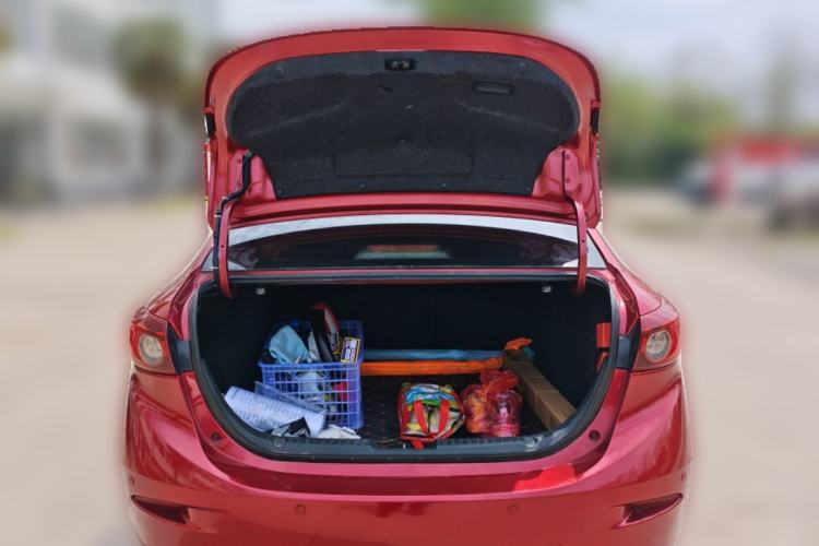 Used Mazda 3 Axela 2016 Sedan 1.5L Automatic Comfort Model Trunk