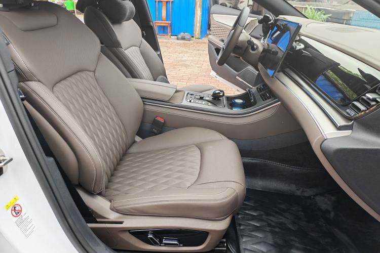 Used BYD Han 2022 DM-i 121KM Prestige Model