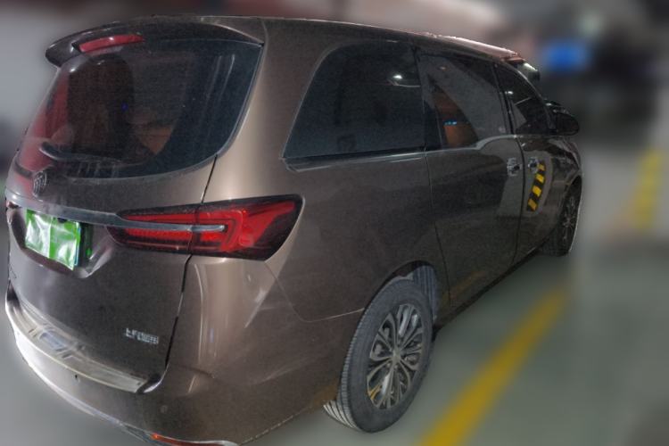 Used Buick GL8 2021 Land Cruiser Executive Class 652T Comfort Model Rear Right 45 Deg