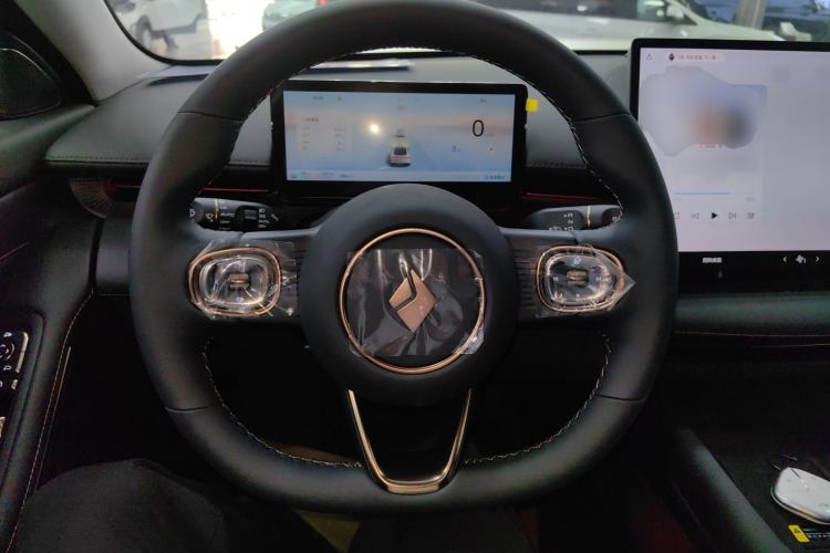 Used Baojun Enjoy 2025 Plug-in Hybrid 140km Luxury Edition
