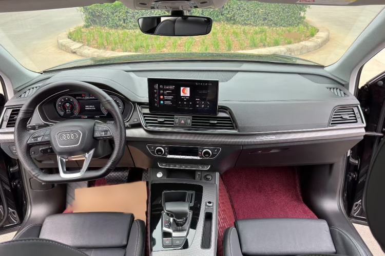 Used Audi Q5L 2022 40T Luxury Dynamic Model Interior 4