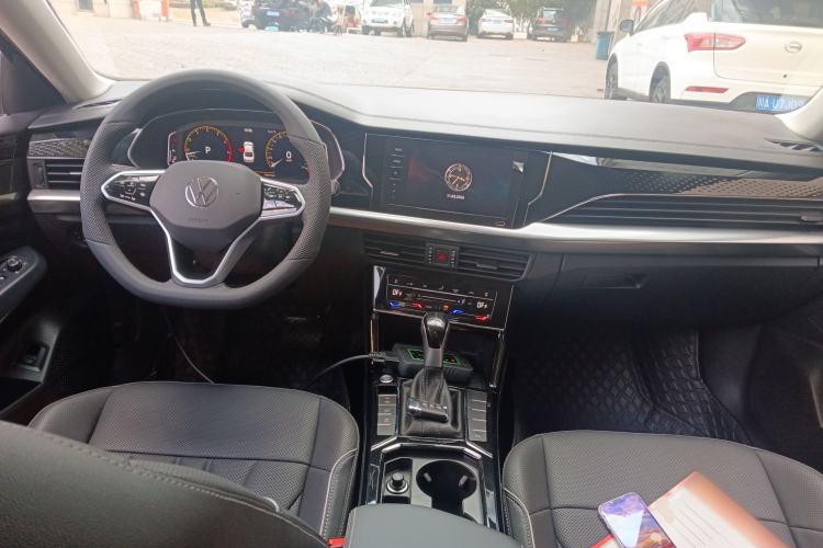 Used Volkswagen Passat 2024 380TSI Dragon Edition
