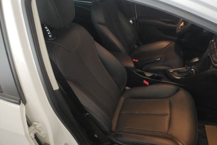 Used Buick GT 2021 Revised Version Flagship 1.5L Automatic Elite Edition Right Front Seat