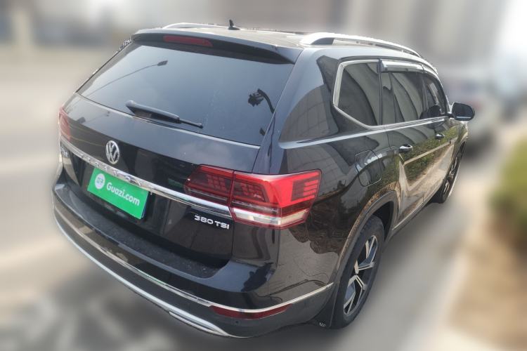 Used Volkswagen Teramont 2017 380TSI Four-Wheel Drive Luxury Edition Rear Right 45 Deg