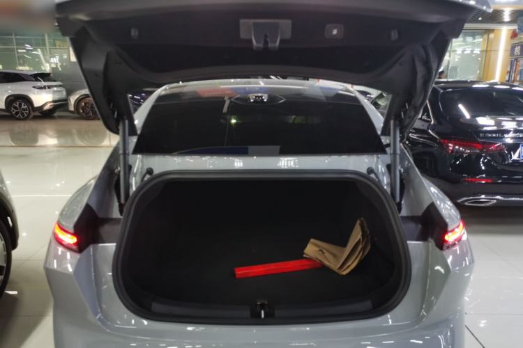 Used Nio ET5 2024 75 kWh
