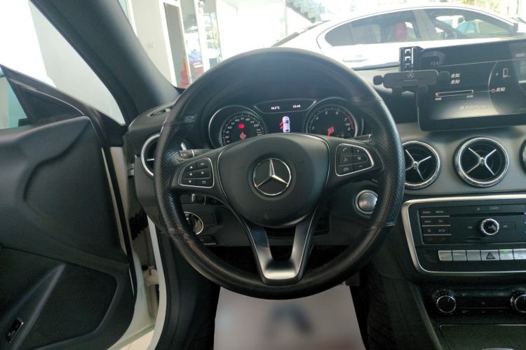 Used Mercedes-Benz CLA 2017 Facelifted CLA 200 Stylish Edition