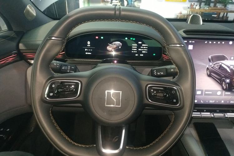 Used Zeekr 7X 2025 75 kWh Rear-Wheel Drive Intelligent Driving Version
