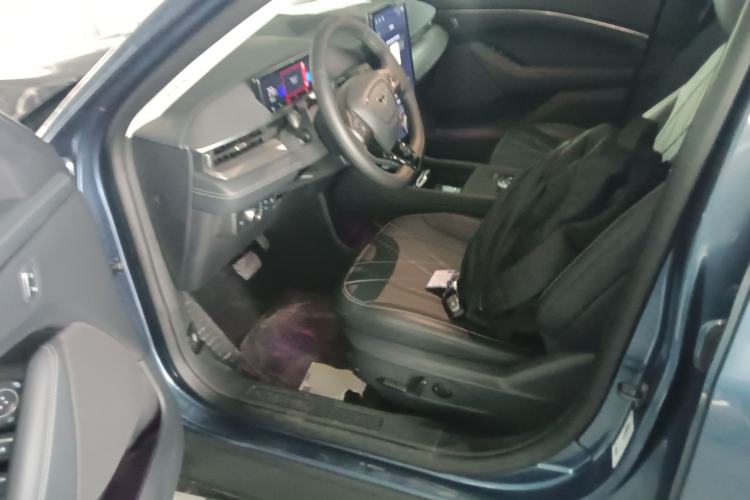 Used Ford Mustang Mach-E 2021 Leap Edition Rear-Drive Version (Standard Range)