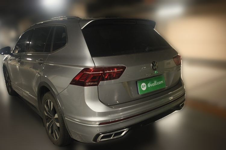 Used Volkswagen Tiguan L 2022 330TSI Automatic Two-Wheel Drive R-Line Flagship Edition Rear Left 45 Deg